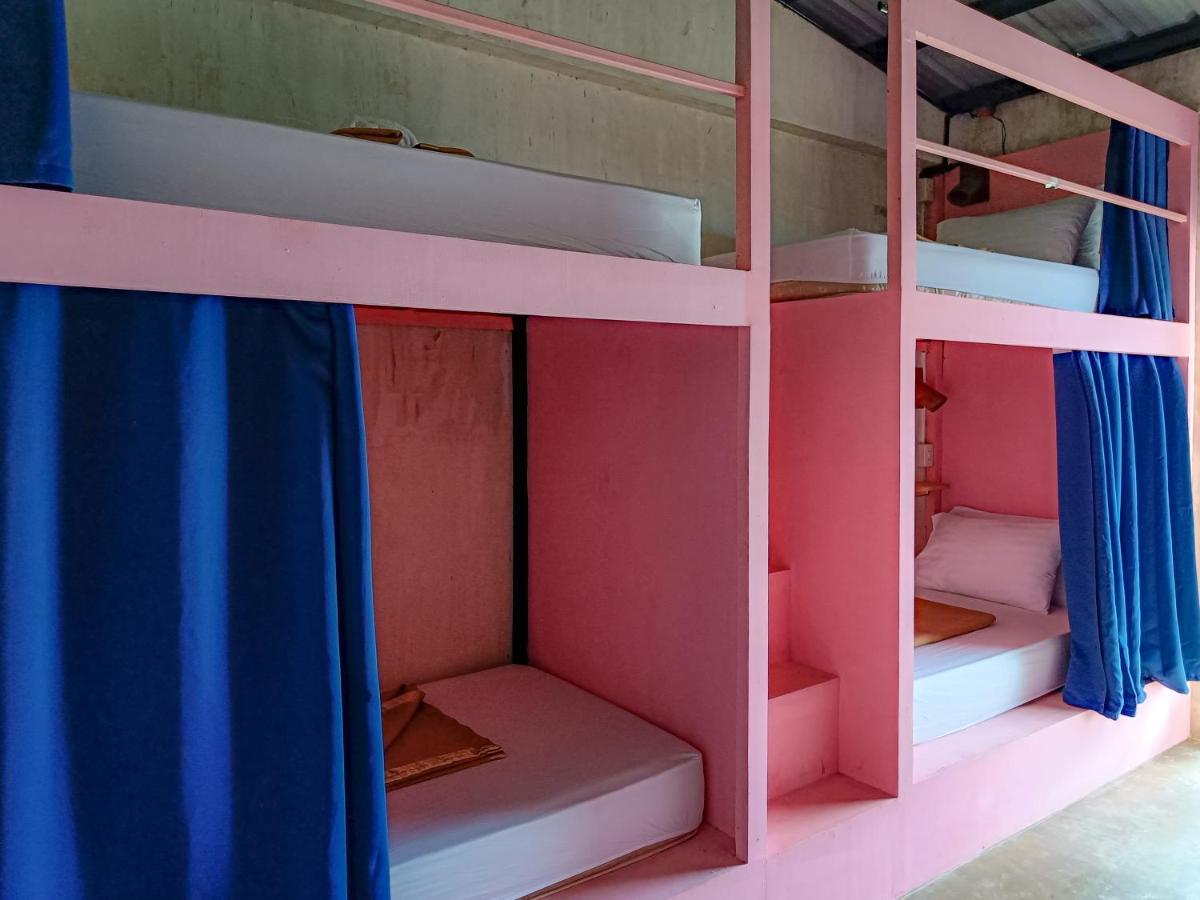 Lexias Hostel And Workspace - El Nido Buitenkant foto